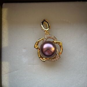 10-12mm Purple Freshwater Pearl On Gold Plated Sterling Silver Flower Pendant